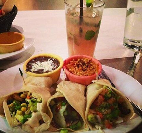 Margs Taco Bistro