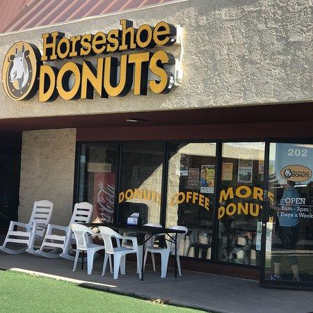 Horseshoe Donuts