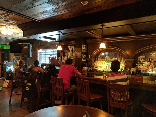 Marion Street Tavern