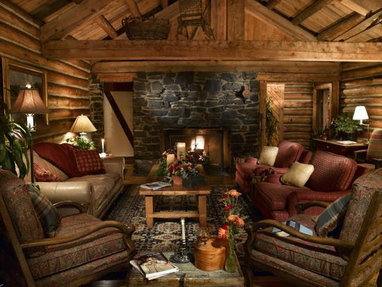 Ski Tip Lodge
