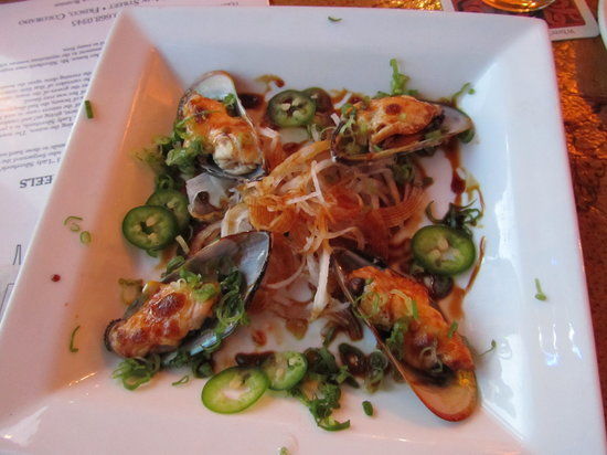 Silverheels Bar and Grill