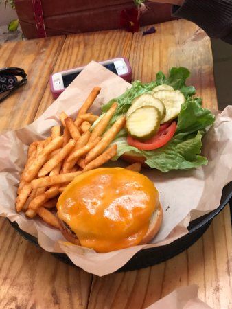 Ollie's Pub and Grub