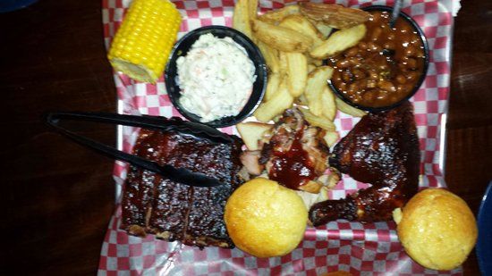 Famous Dave's Bar-B-Que