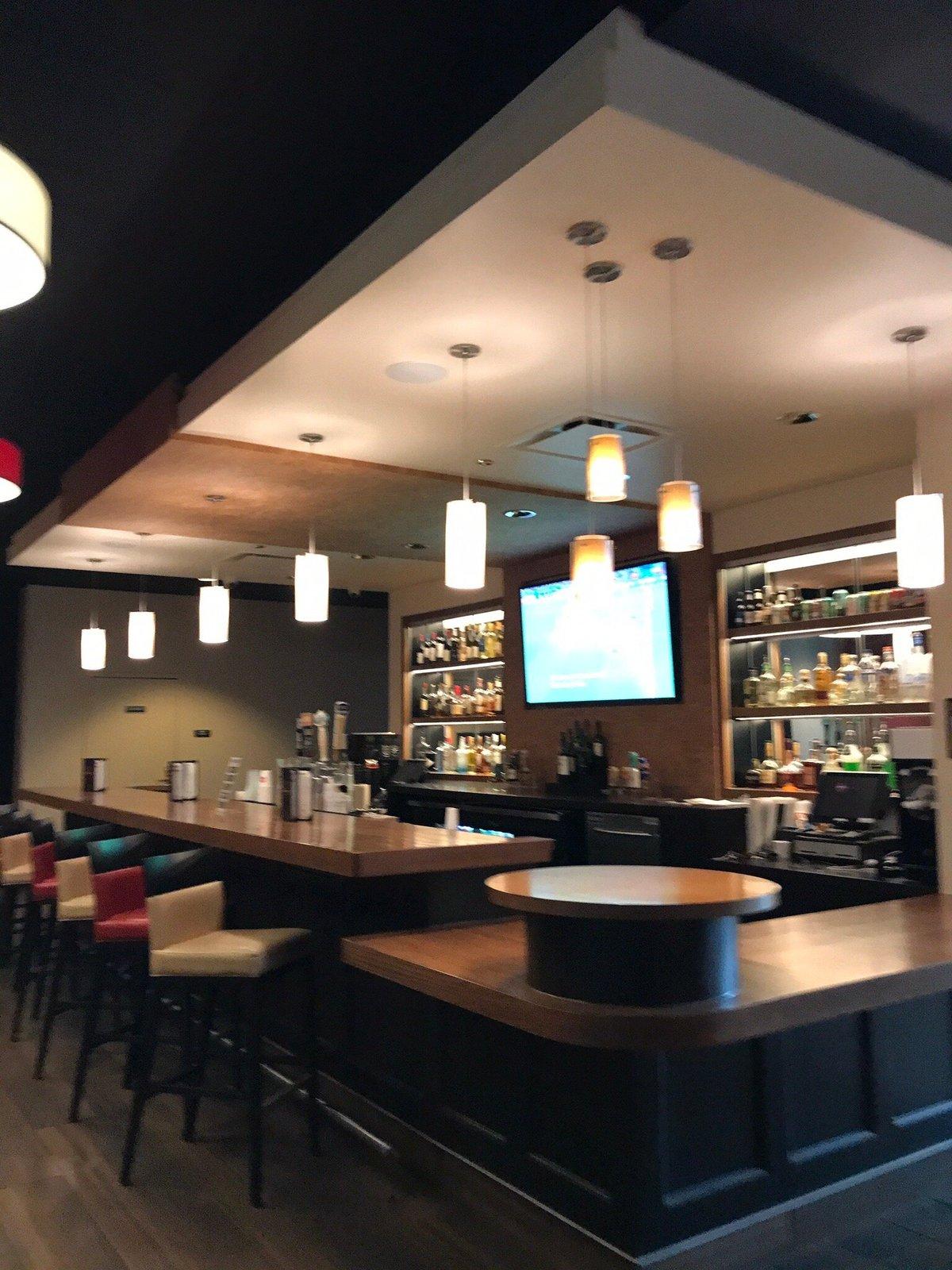 AMC Arapahoe Crossing 16