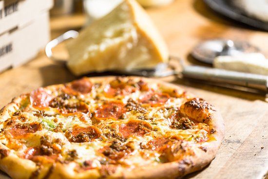 Tony P's Bar & Pizzeria