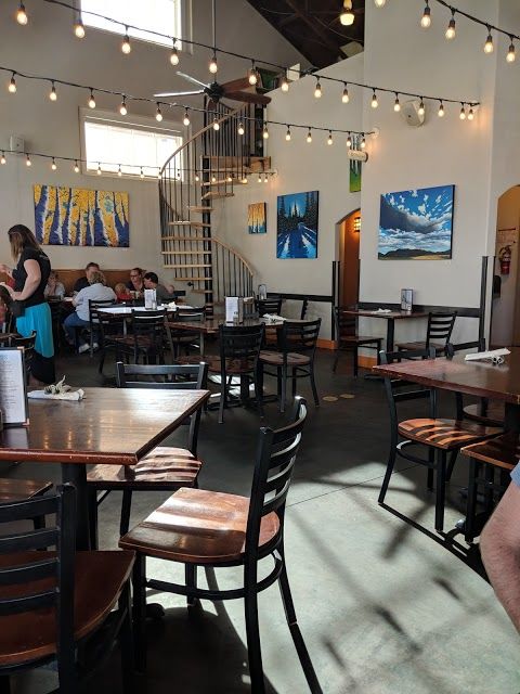 Eddyline Restaurant at South Main