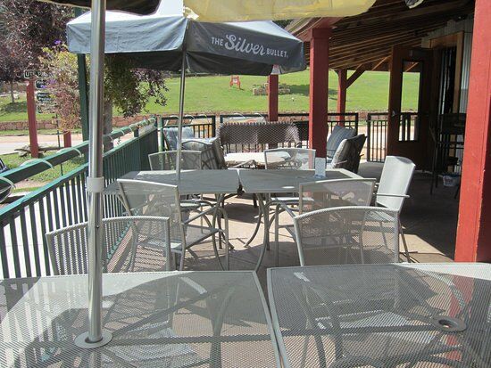 The Blue Moose Tavern